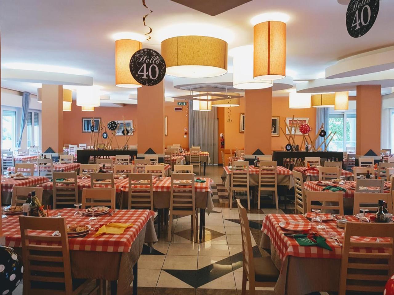 Hotel Sorriso Lido di Classe Kültér fotó